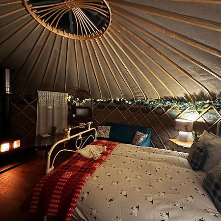 Sunbank Yurt Hotel Llangollen Exterior foto