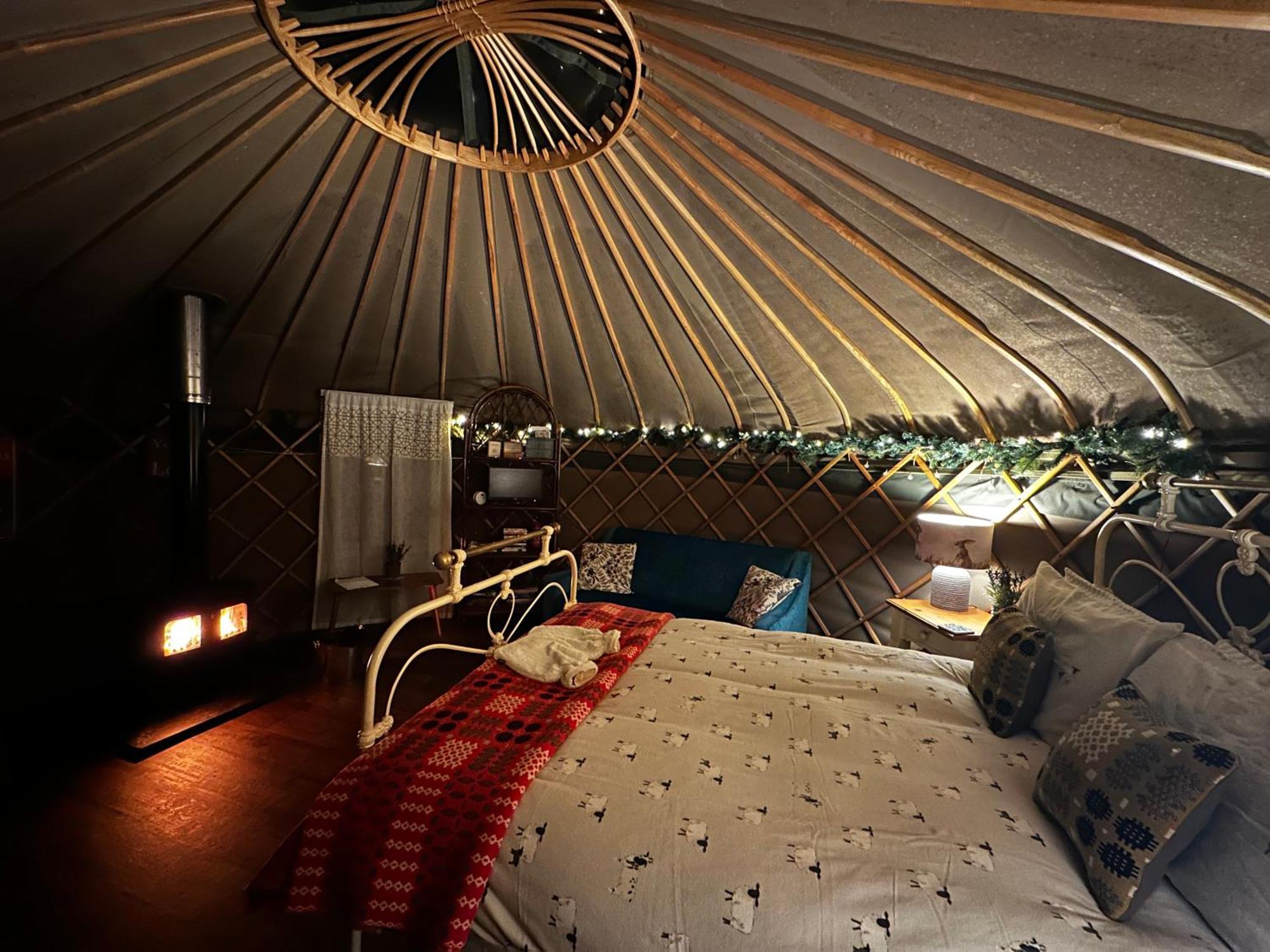 Sunbank Yurt Hotel Llangollen Exterior foto